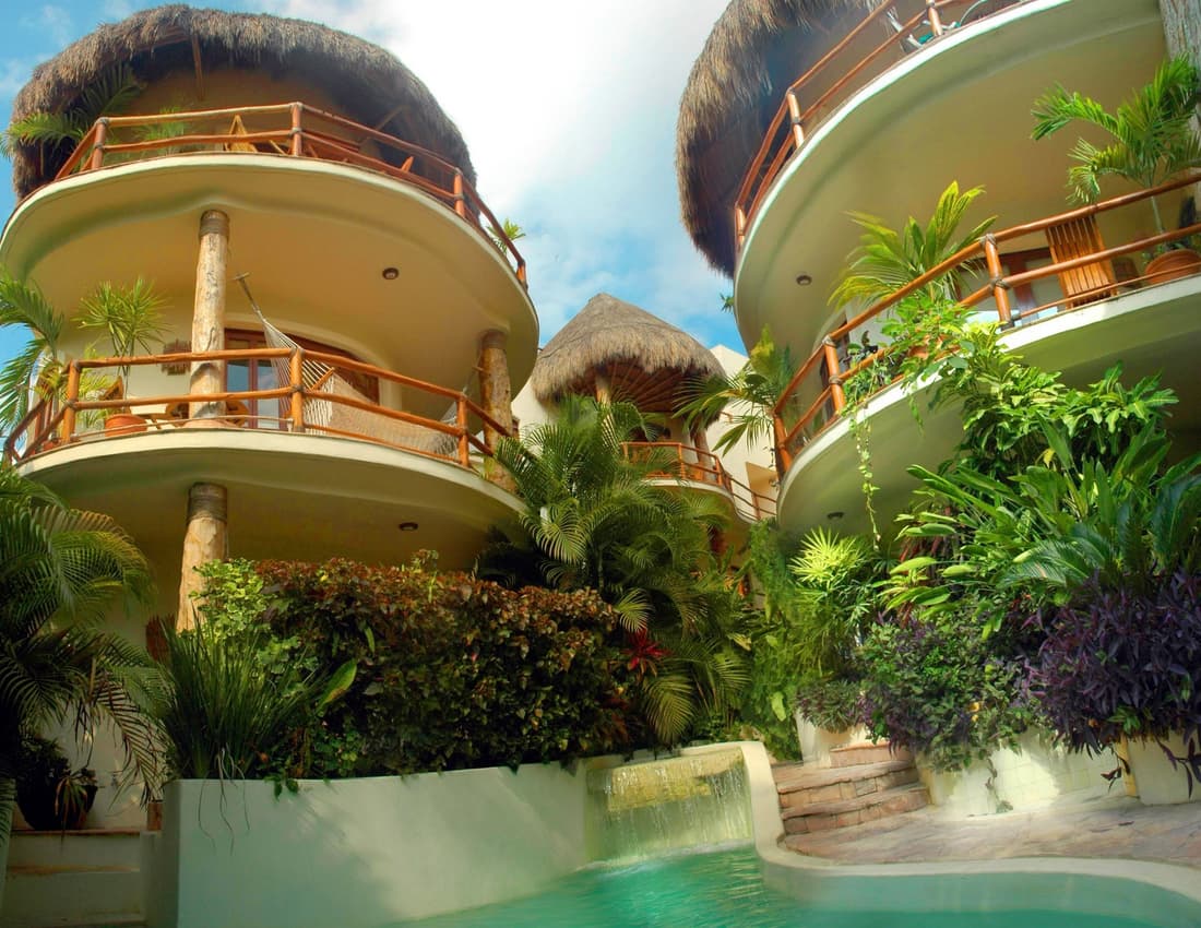 Villas Sacbe Condo Hotel and Beach Club