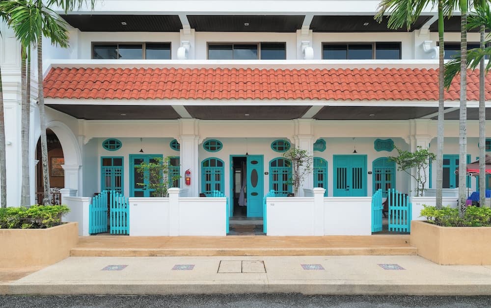 The Old Phuket - Karon Beach Resort