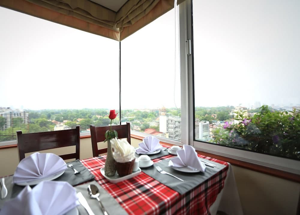 Moon View Hotel