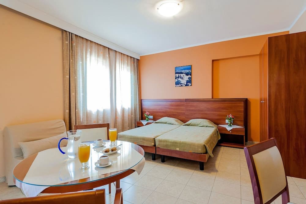 Esmeralda Hotel