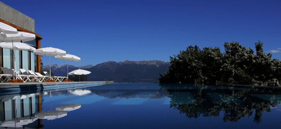Correntoso Lake & River Hotel