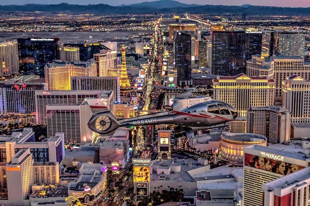 Holiday Inn Express & Suites Las Vegas SW - Spring Valley by IHG