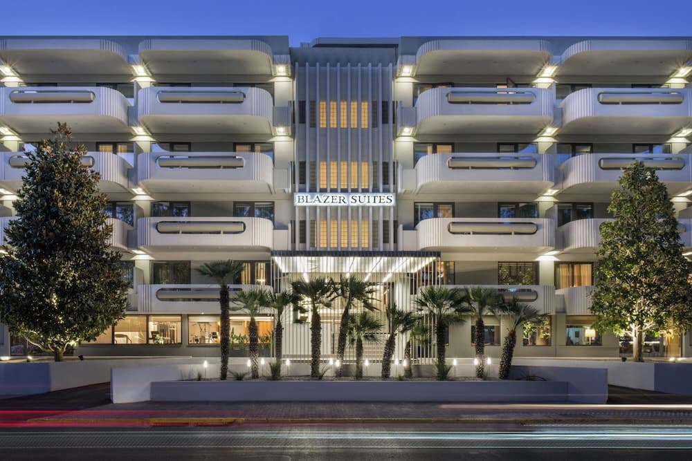 Blazer Suites Hotel