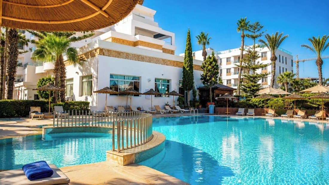 Intouriste Hôtel & Suites