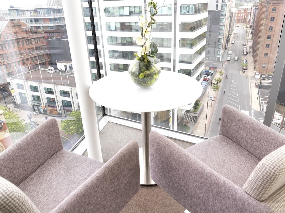 DoubleTree by Hilton Manchester - Piccadilly