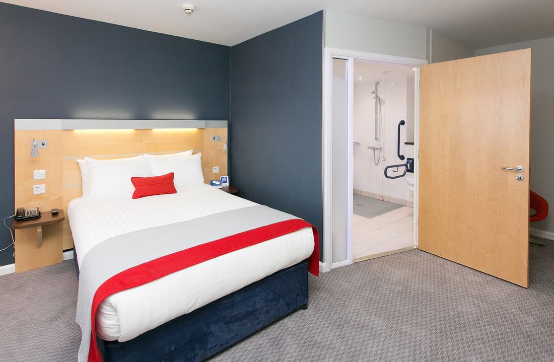 Holiday Inn Express Antrim by IHG