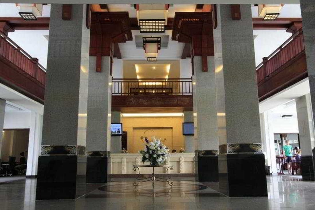 River Beach Resort and Residences