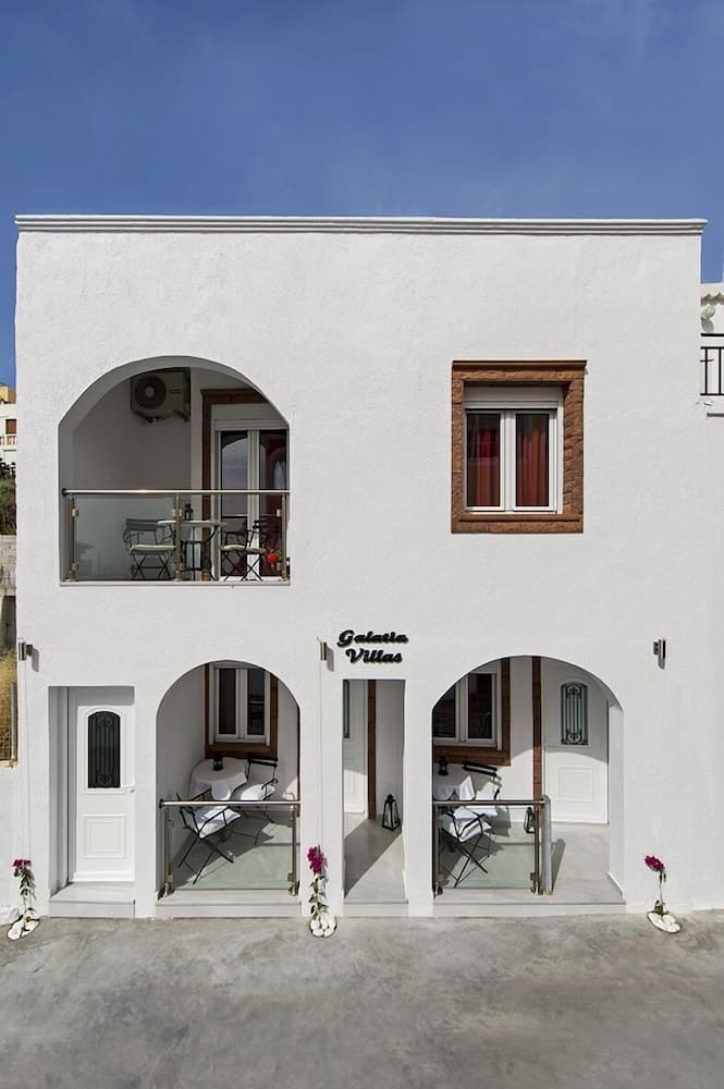 Galatia Villas