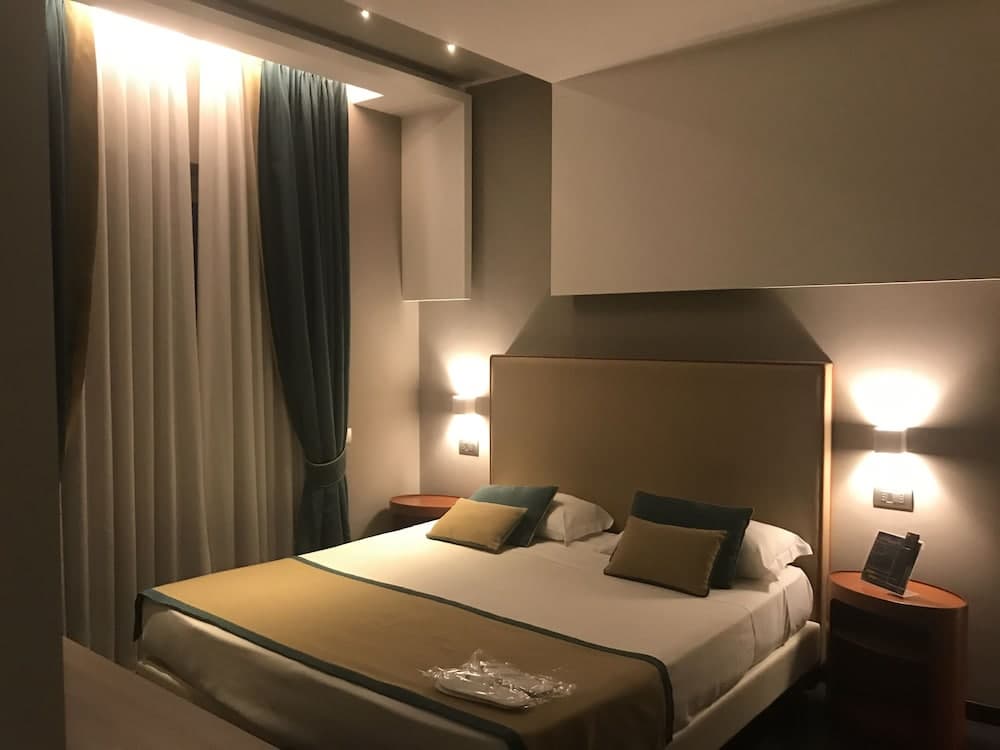 Mediterranea Hotel & Convention Center