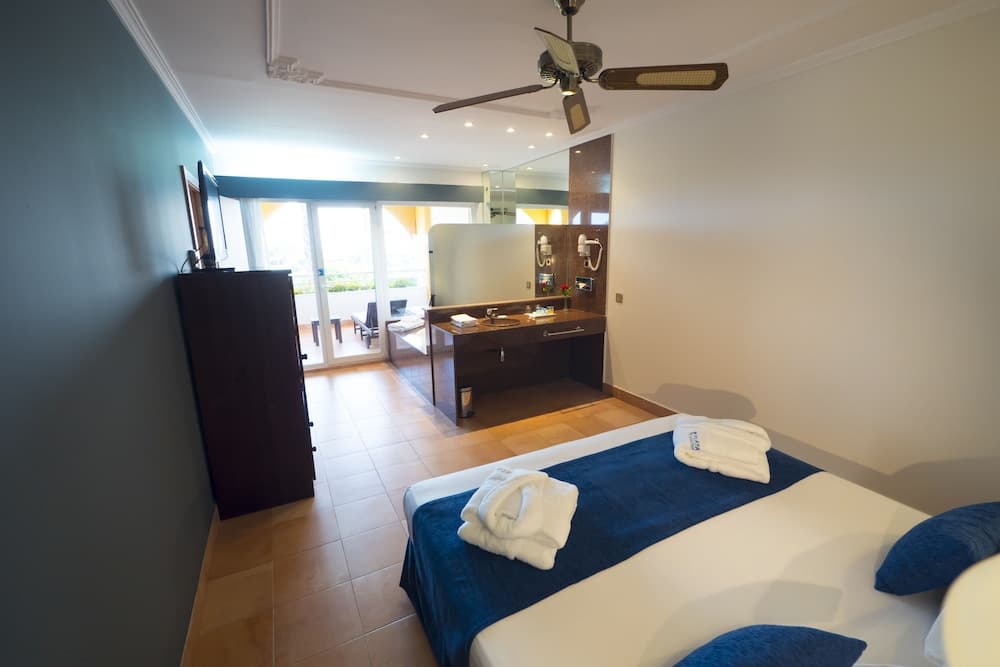 Playaballena Hotel