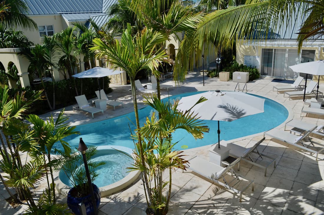 Bungalows at Windsong on the Reef