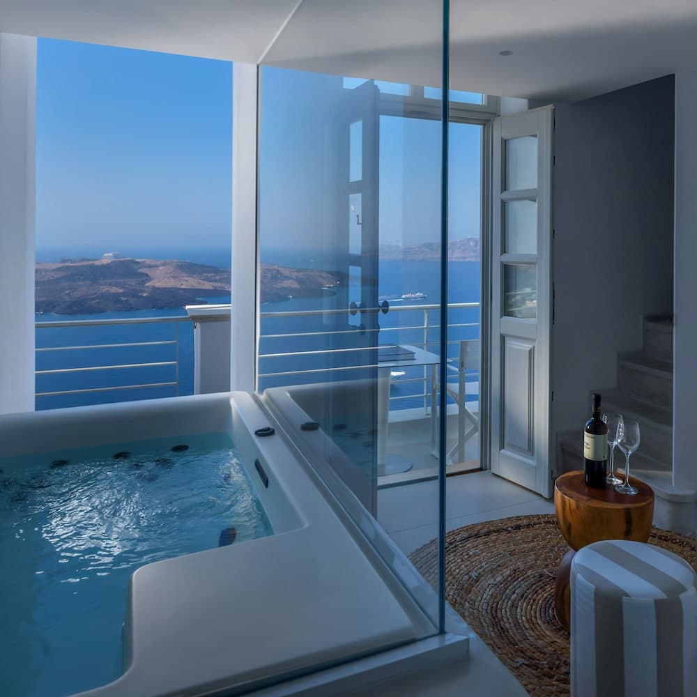 Nefeles Luxury Suites