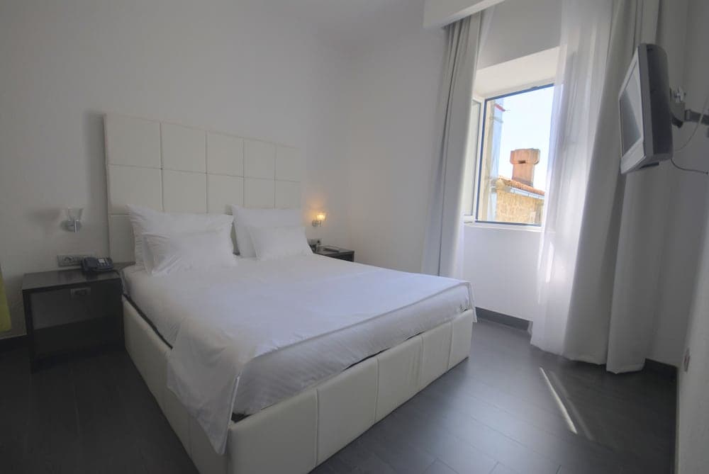 Astoria Hotel Budva - Montenegro