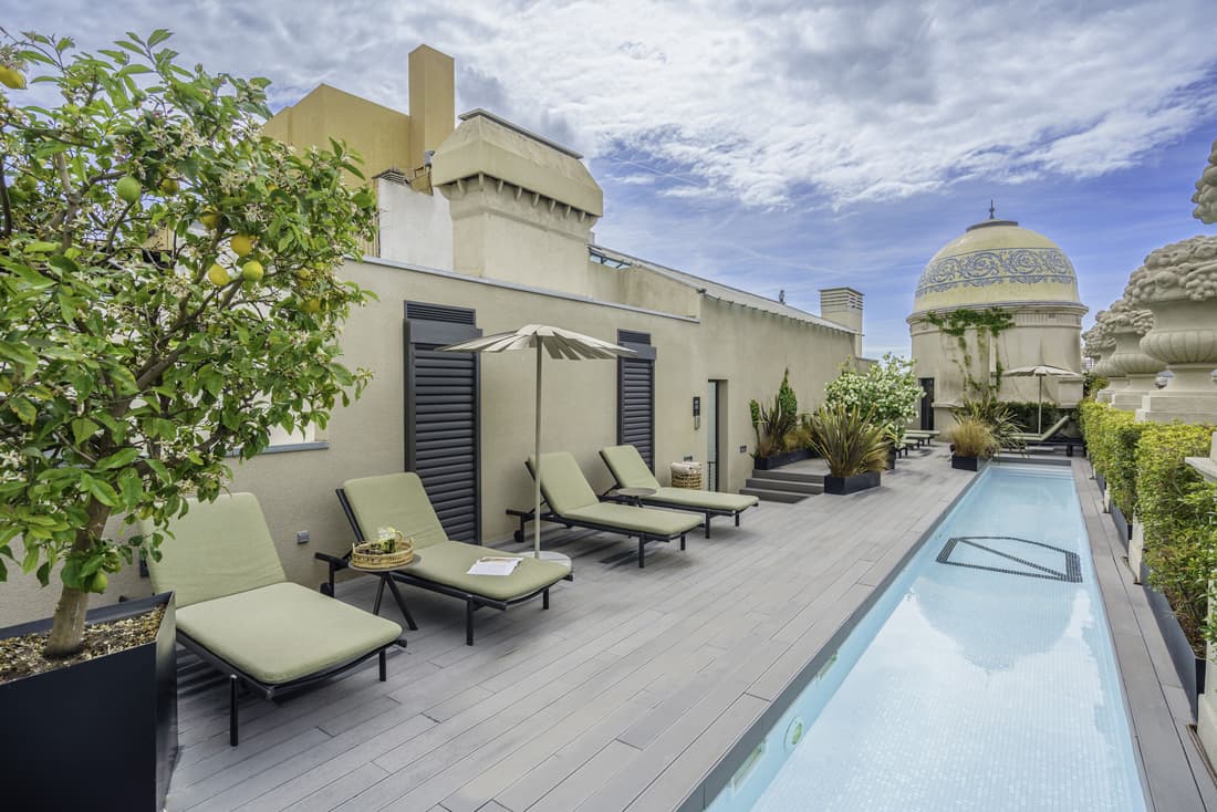 Casagrand Luxury Apartments Barcelona