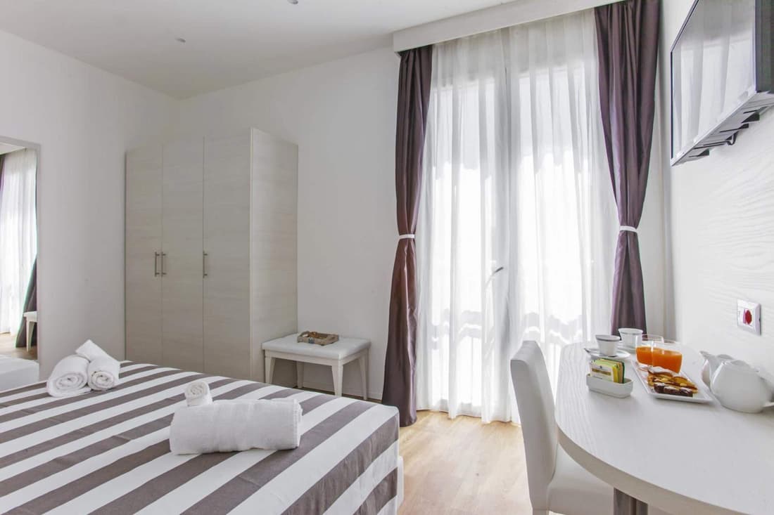 Hotel Houston Suites