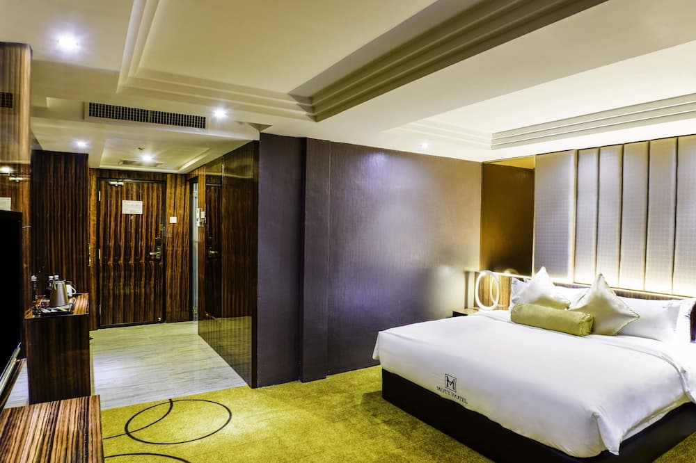 Moty Hotel