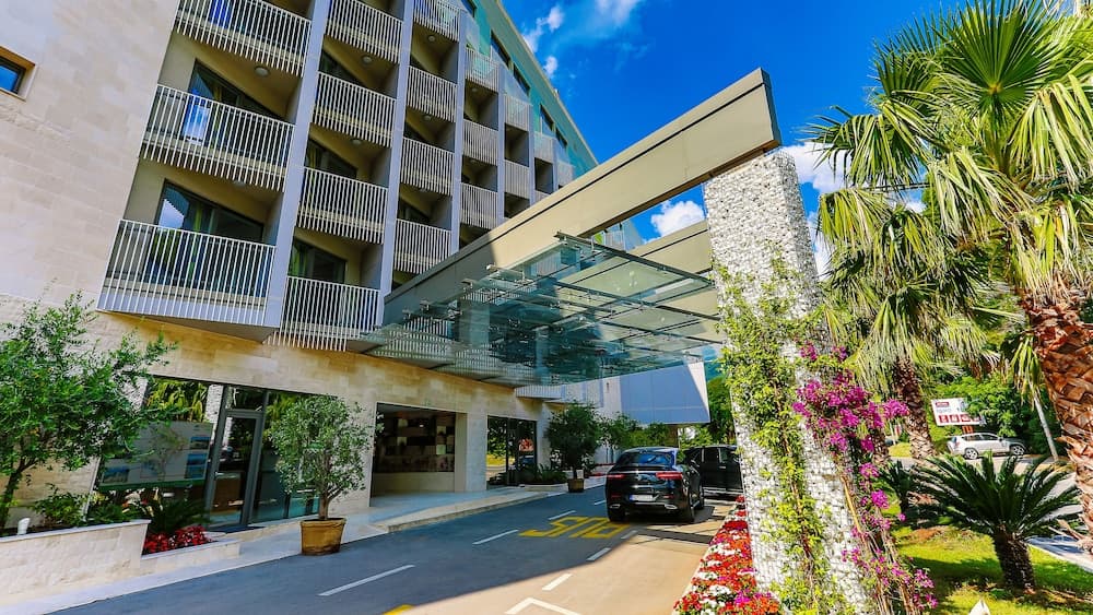 Carine Hotel Park