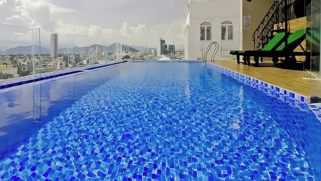Central Hotel & Spa