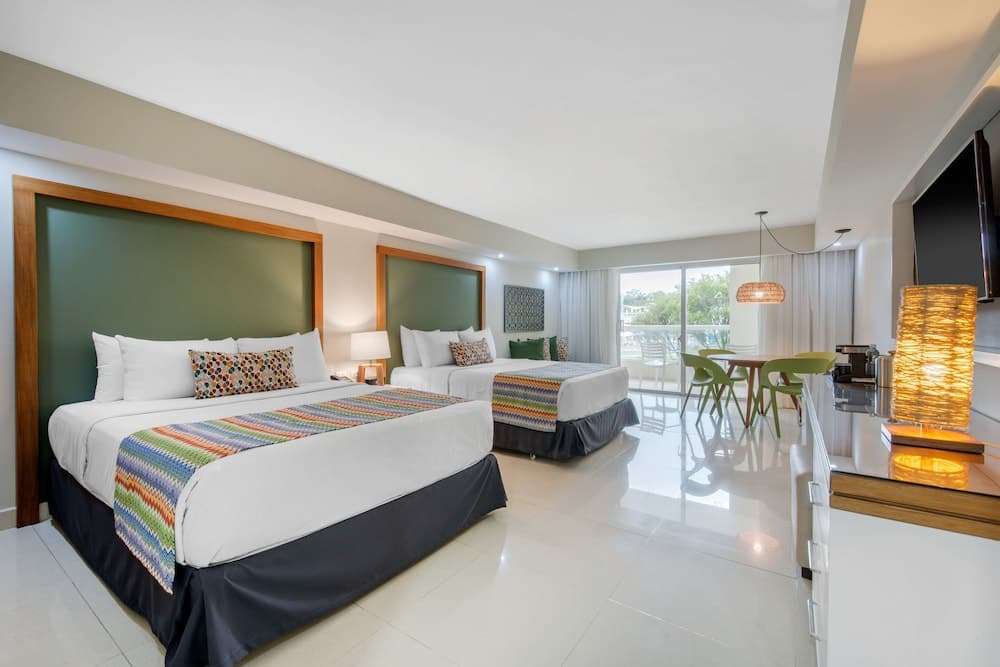 Emotions by Hodelpa Puerto Plata - All Inclusive