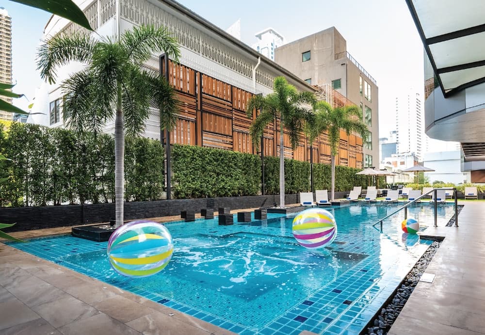 Solitaire Bangkok Sukhumvit 11