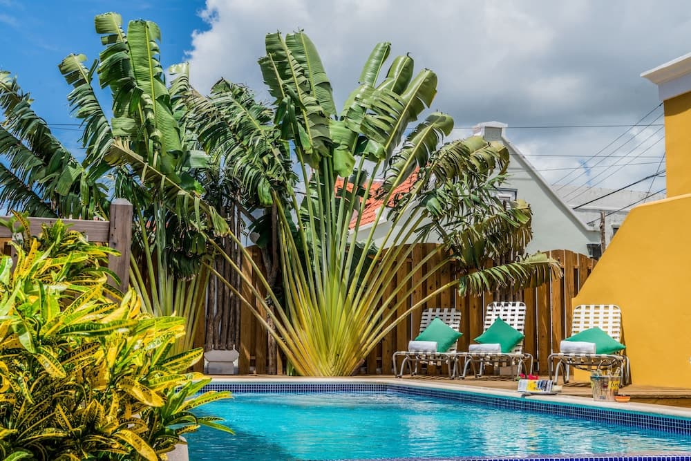 Bario Hotel