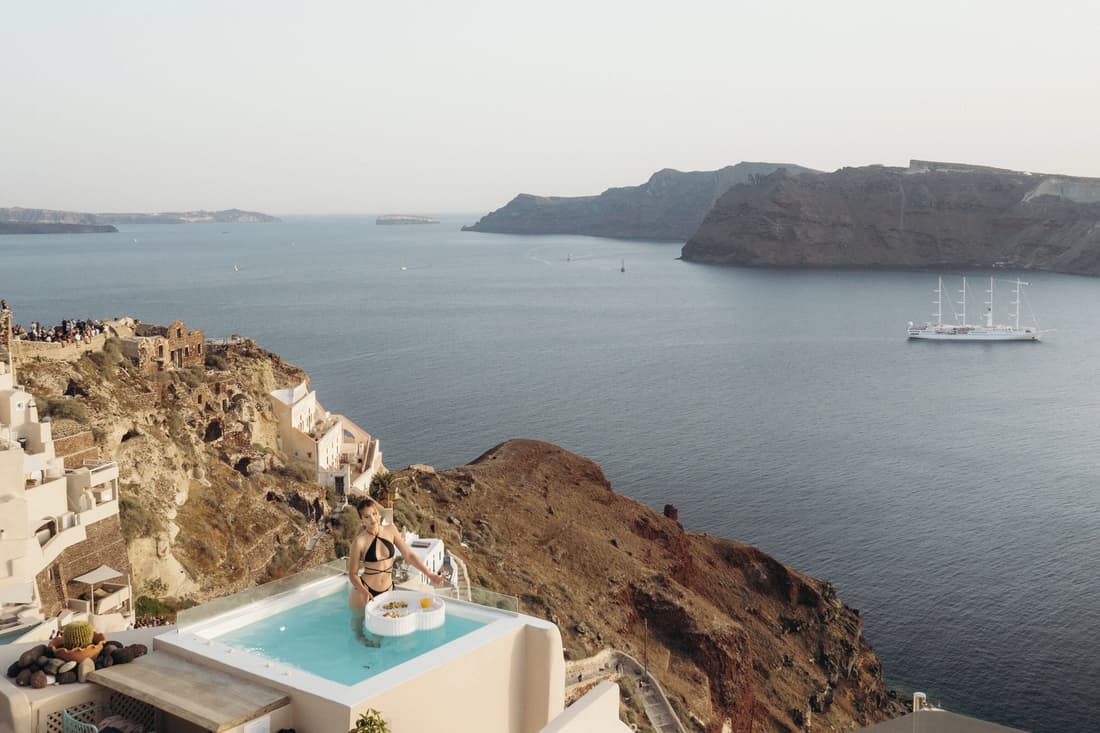 Nano Oia Villas
