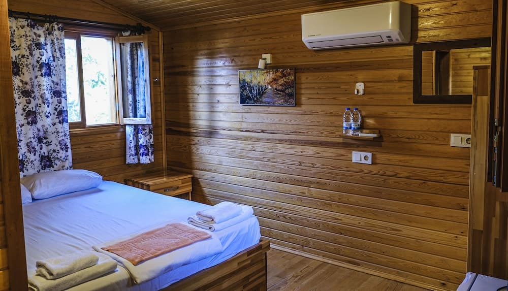 Lemon Garden Lodge