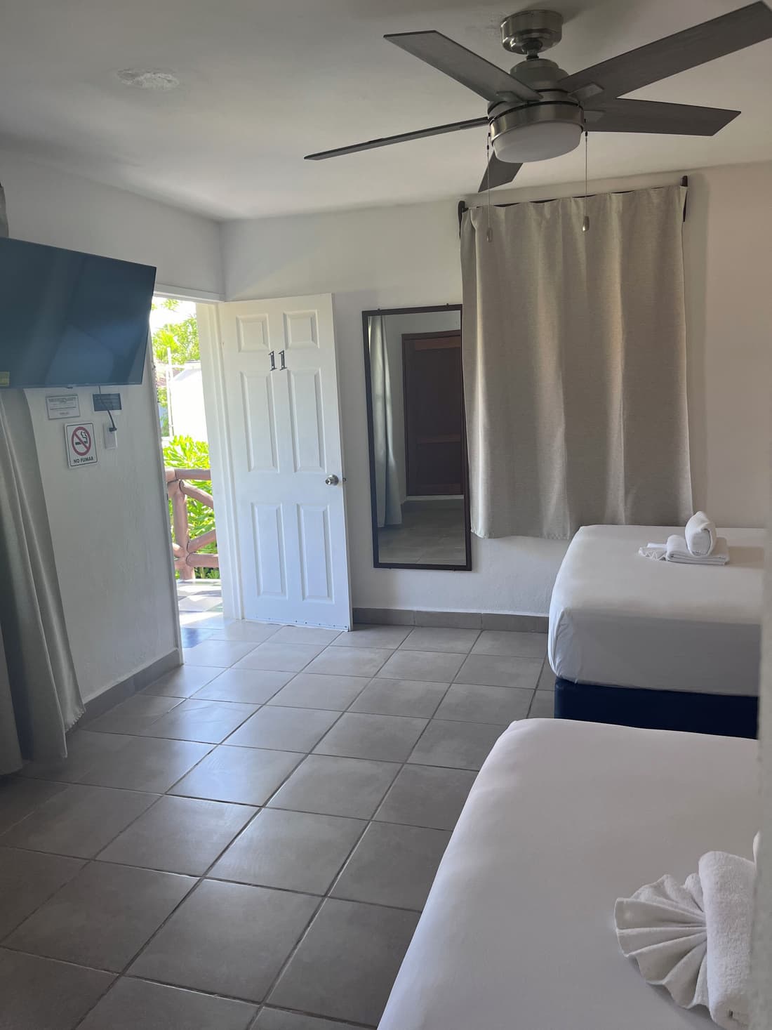 La Diosa Kali Beach Front Hotel