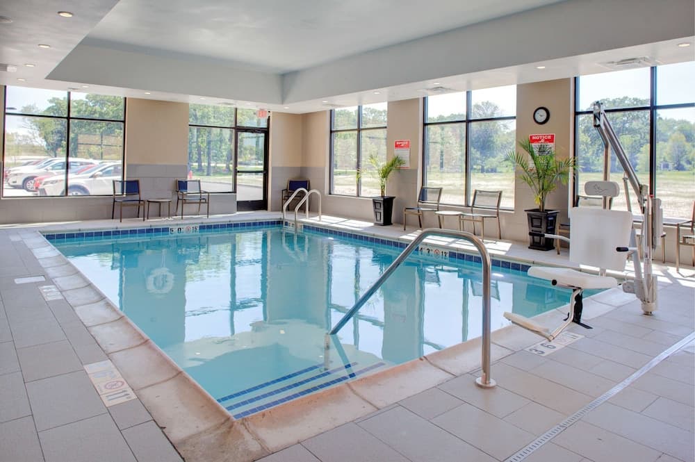 Hampton Inn & Suites Chicago-Burr Ridge