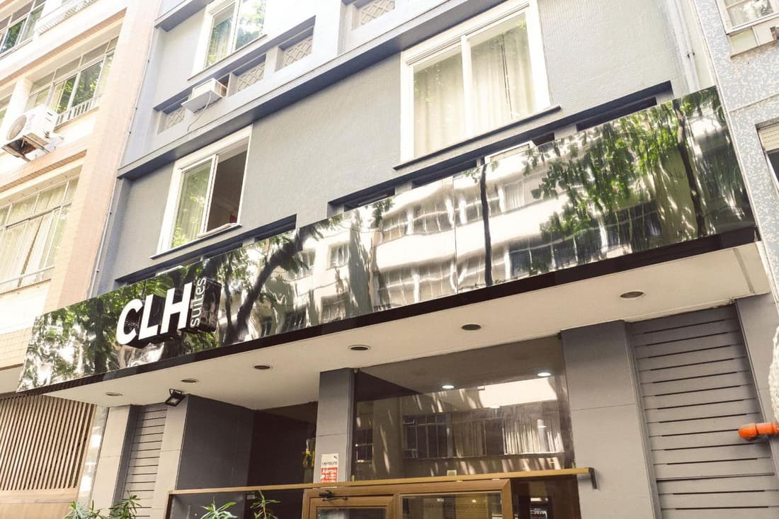 CLH SUITES Copacabana Domingos Ferreira