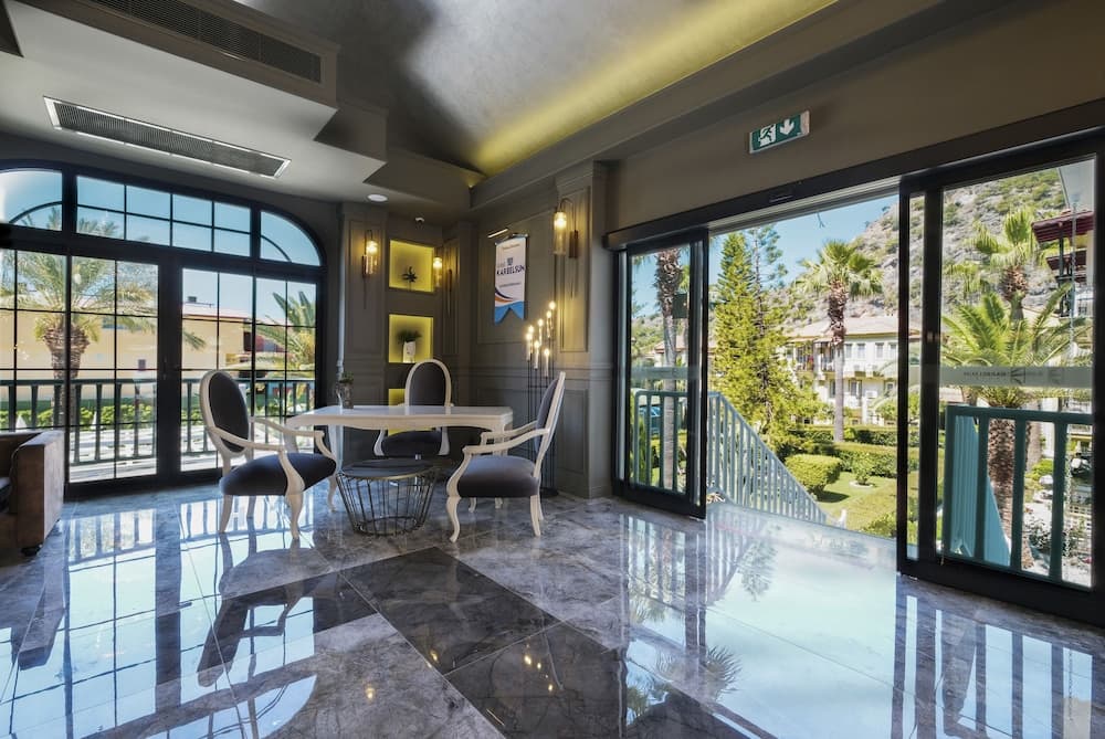 Hotel Karbelsun