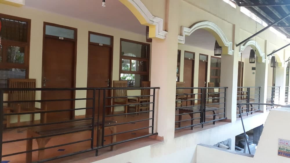 Centro Bajo Hotel