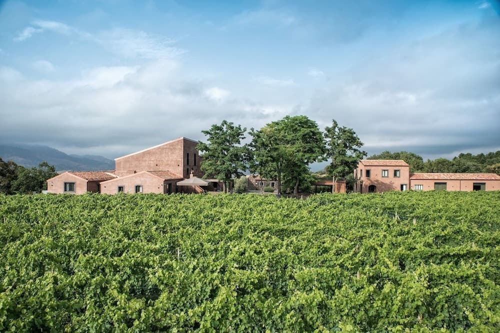 Cavanera Etnea Resort & Wine Experience