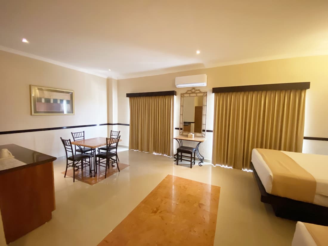 Hotel Palacio Maya