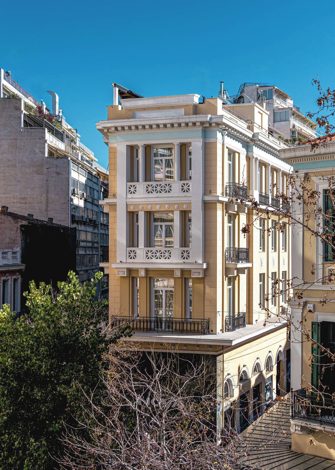 EV11 ATHENS