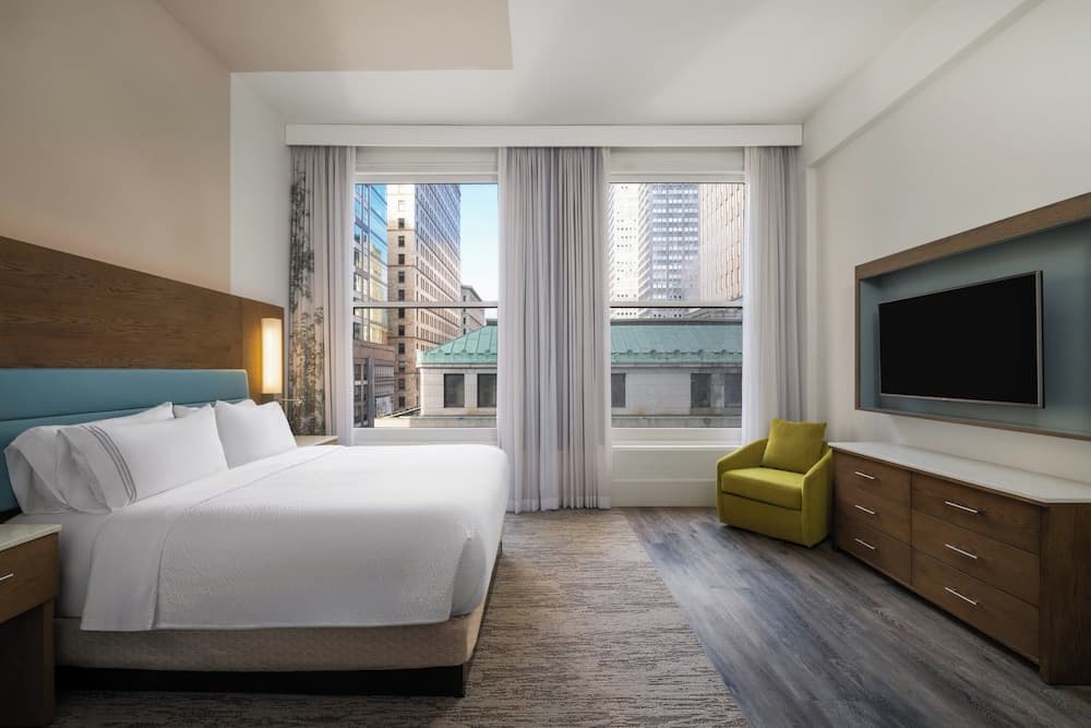 EVEN Hotel Pittsburgh Downtown by IHG