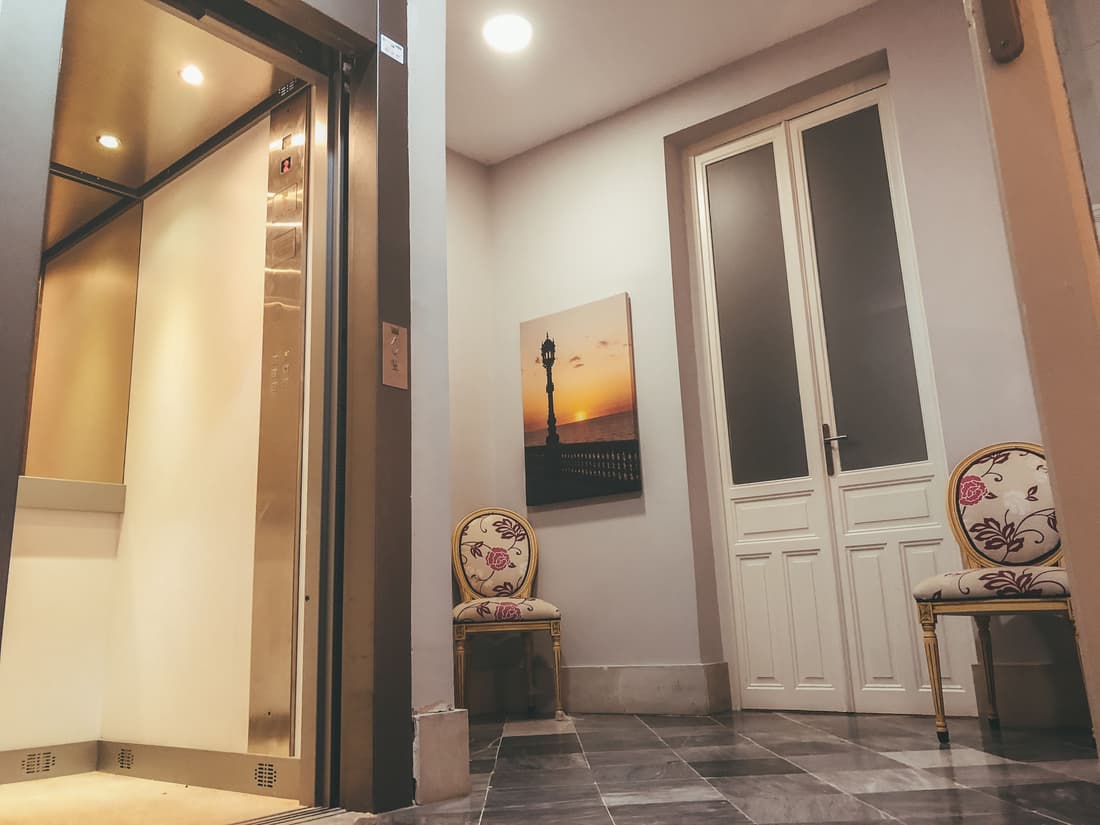 Apodaca Rooms