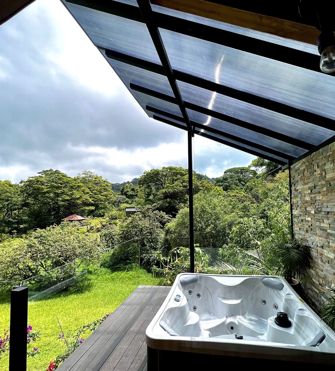 Cabañas Hoja Verde