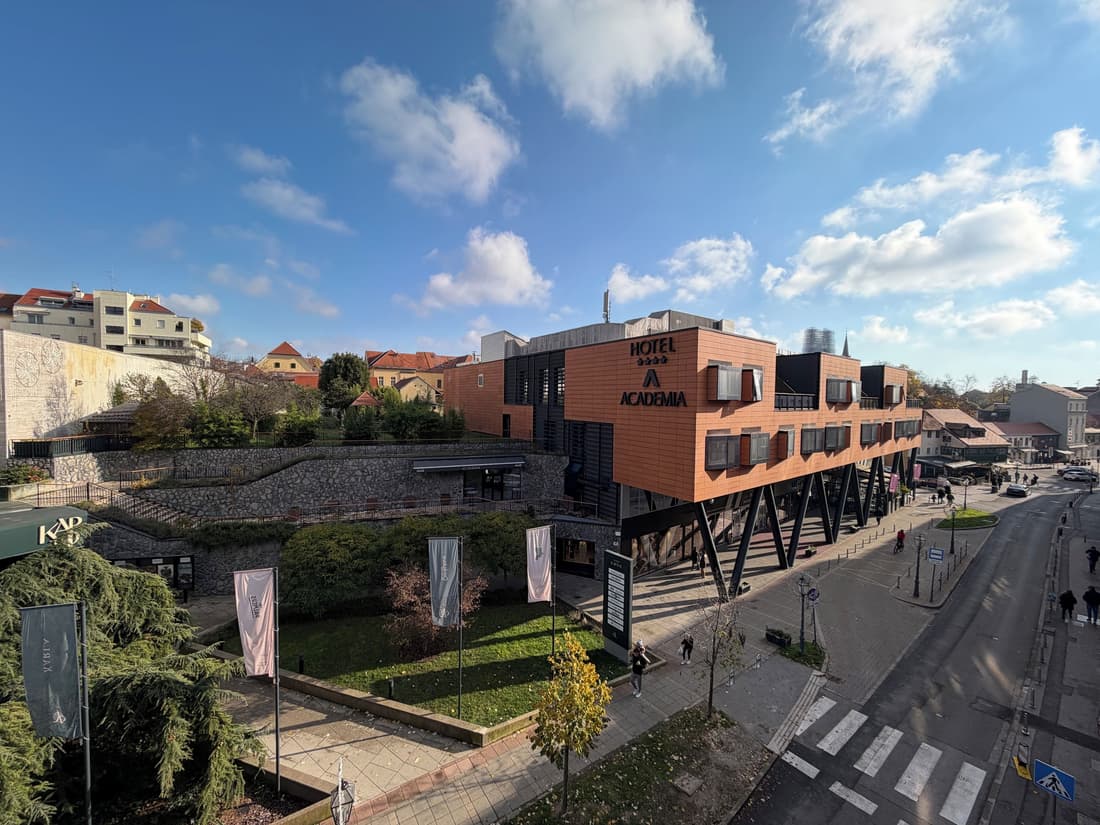 Hotel Academia