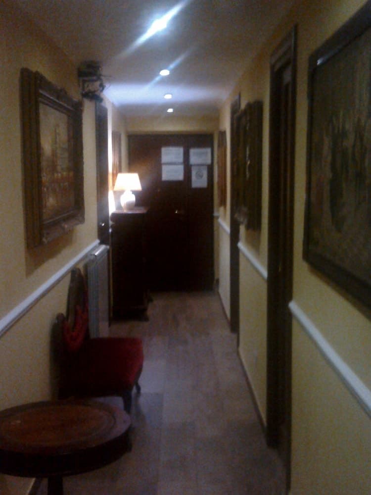 Pitagora House