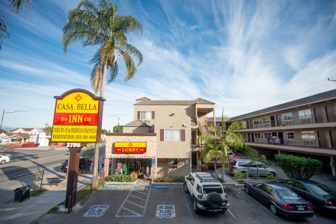 Casa Bella Inn - Huntington Park