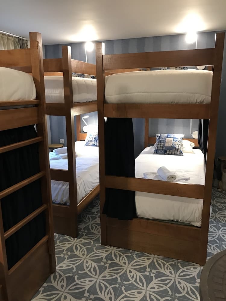 Royal Beach Hostel & Suites