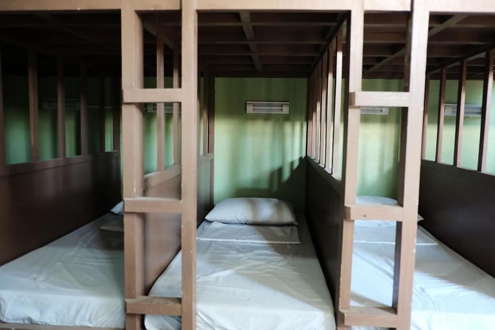 Malapascua Budget Inn