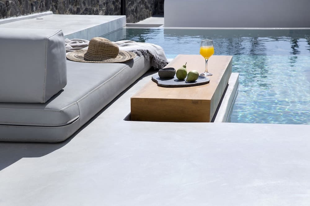 June Twenty Suites