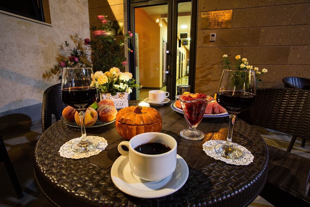 Alex Hotel