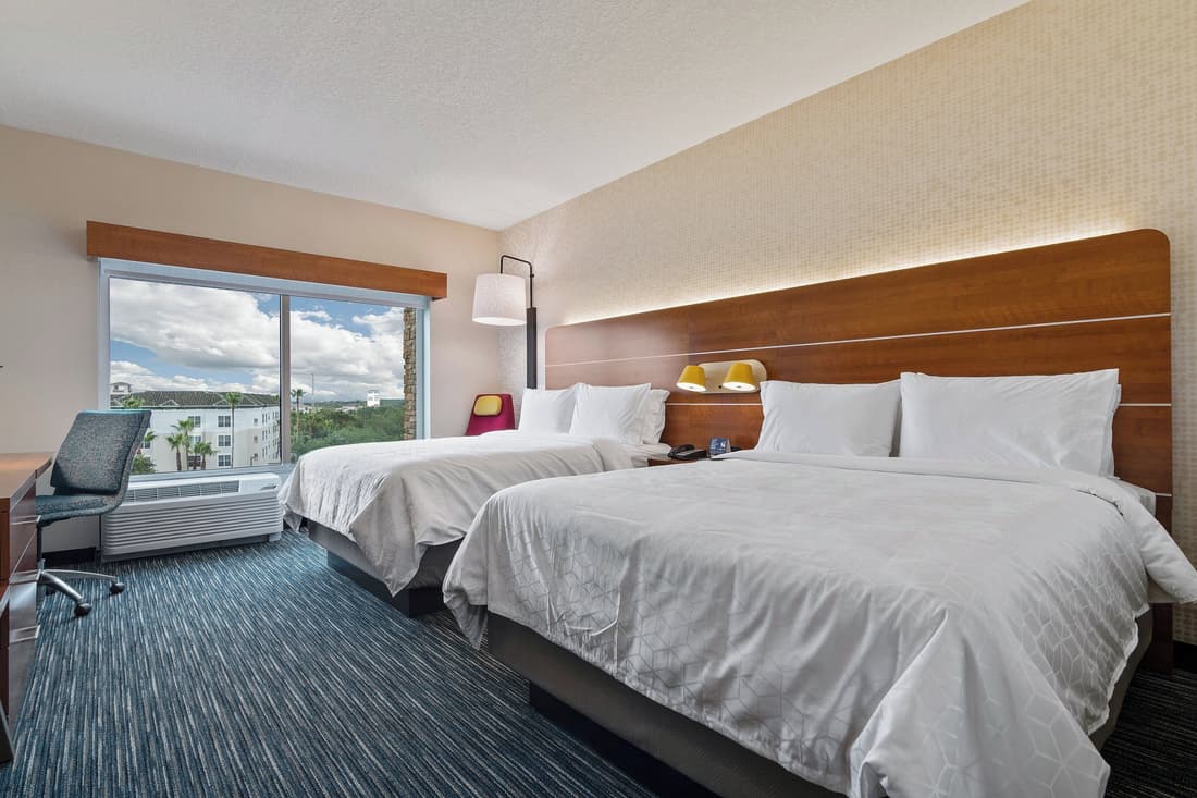 Holiday Inn Express & Suites Orlando - Lake Buena Vista by IHG