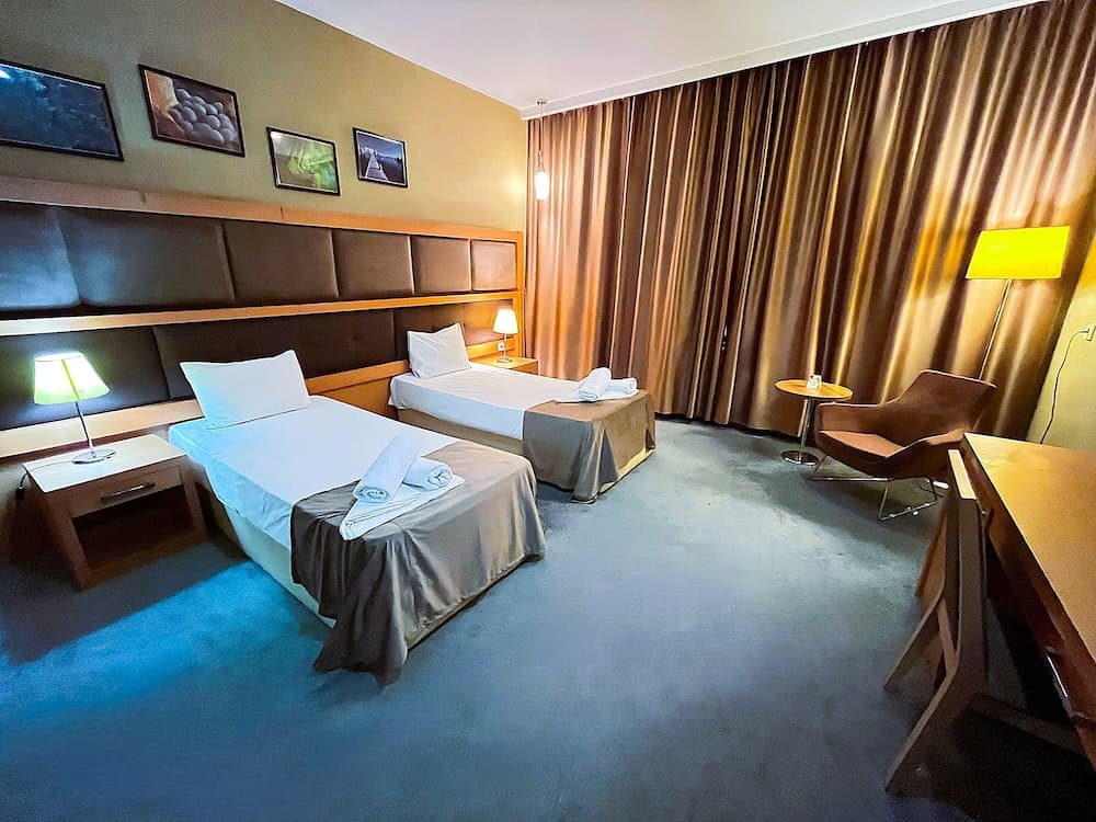 GM City Hotel