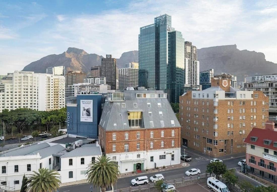 ONOMO Hotel Waterfront
