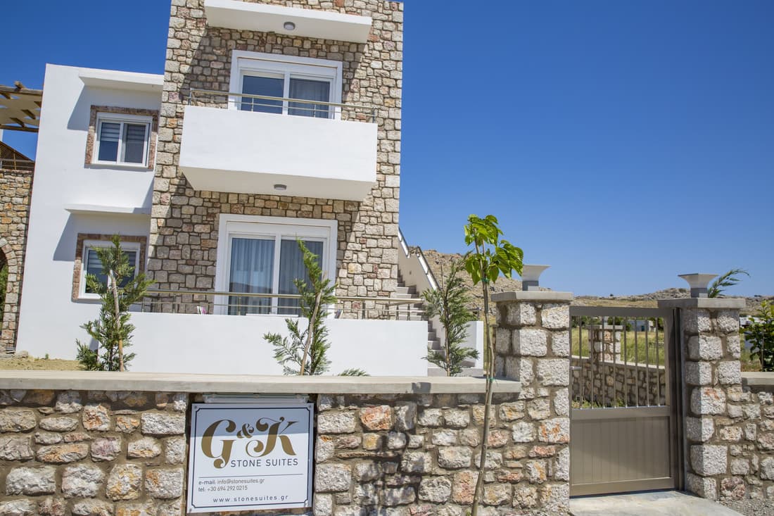 G&K Stone Suites