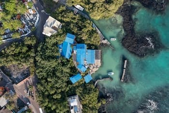 Blu Galapagos Sustainable Waterfront Lodge